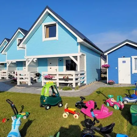 Comfortable Homes For 7 People, *