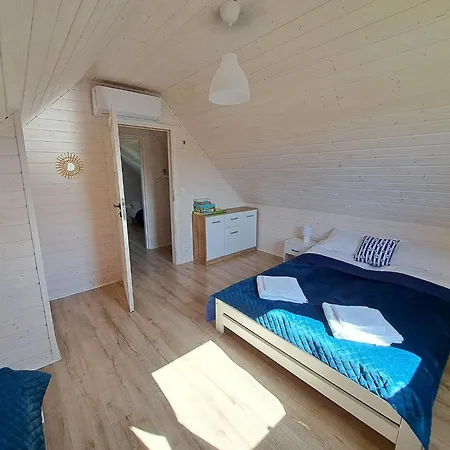 Holiday home Comfortable Homes For 7 People,